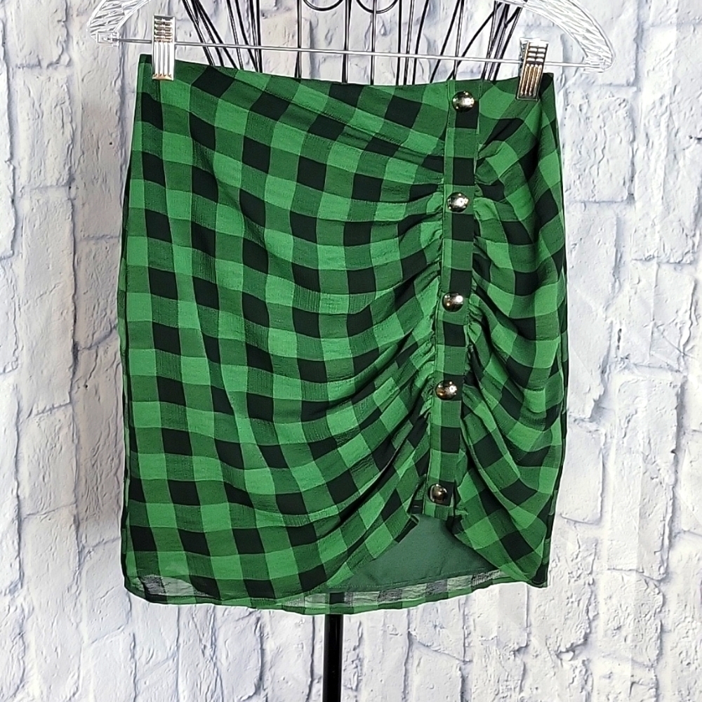 BY THE WAY Black and Green Plaid Snap Up‎ Mini Skirt Small